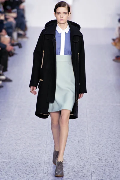 Look 14